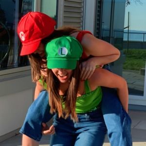 Meet your Posher, Molly